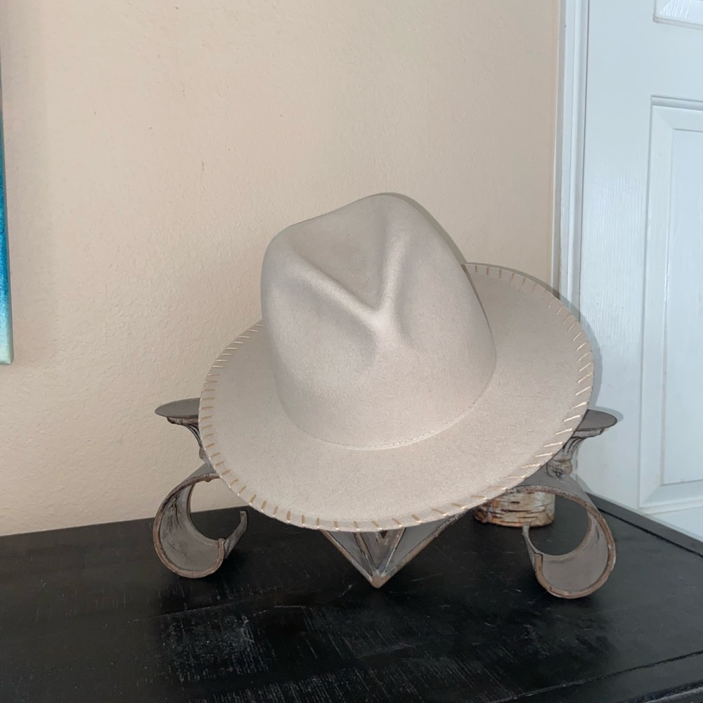 American Vintage Cream Fedora wool felt cowboy hat boho vibe Indie headwear